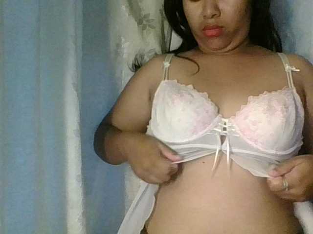 Ericah-Boobss live cam on BongaCams