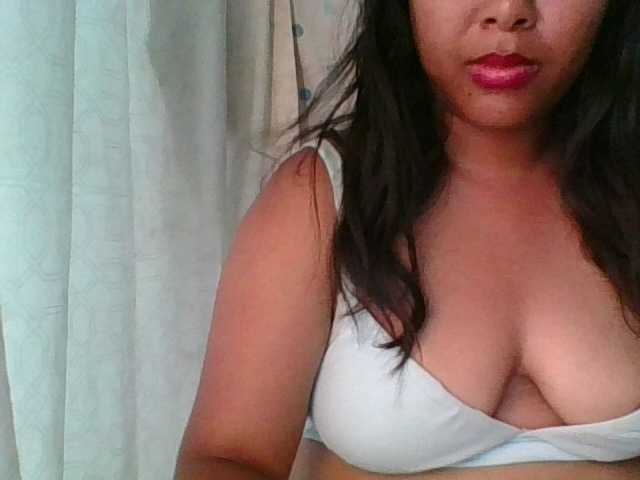 Ericah-Boobss live cam on BongaCams