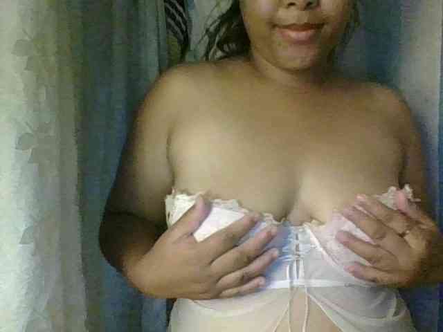Ericah-Boobss