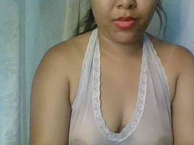 Modèle: Ericah-Boobss