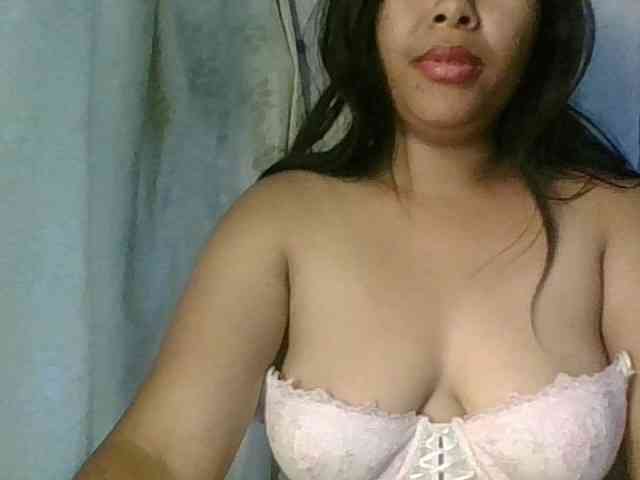 Modèle: Ericah-Boobss