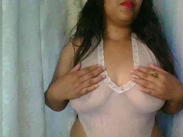 Modèle: Ericah-Boobss