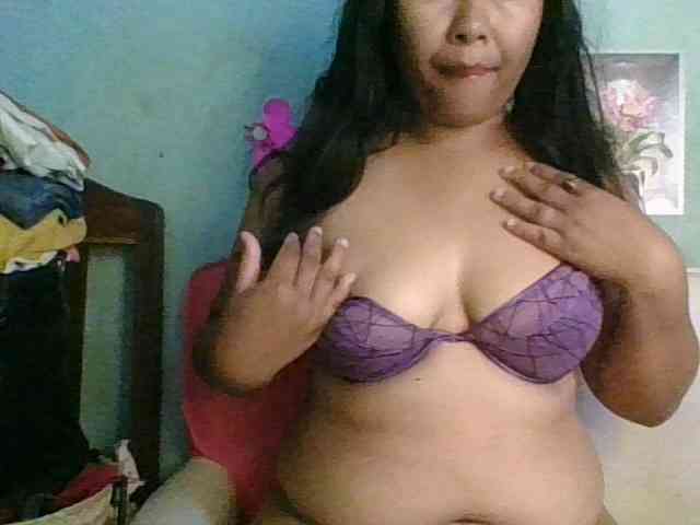 Ericah-Boobss webcam