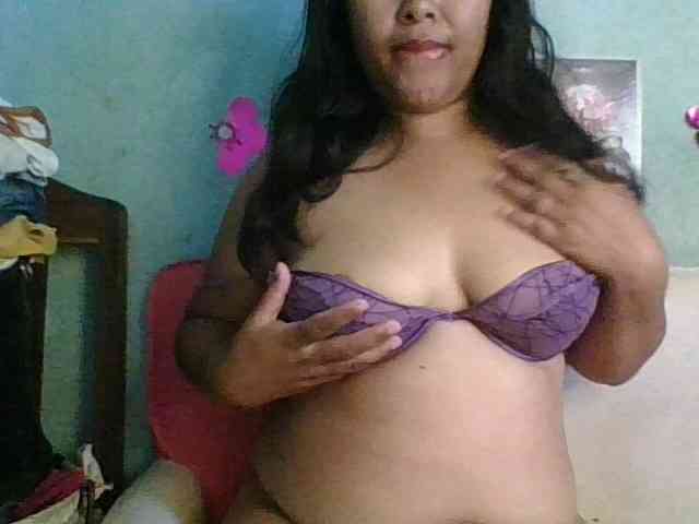 Ericah-Boobss webcam