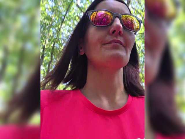 Sex chat gratuit in direct cu LadyDianna88 pe BongaCams