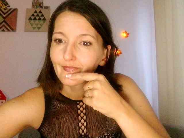 LadyDianna88 webcam