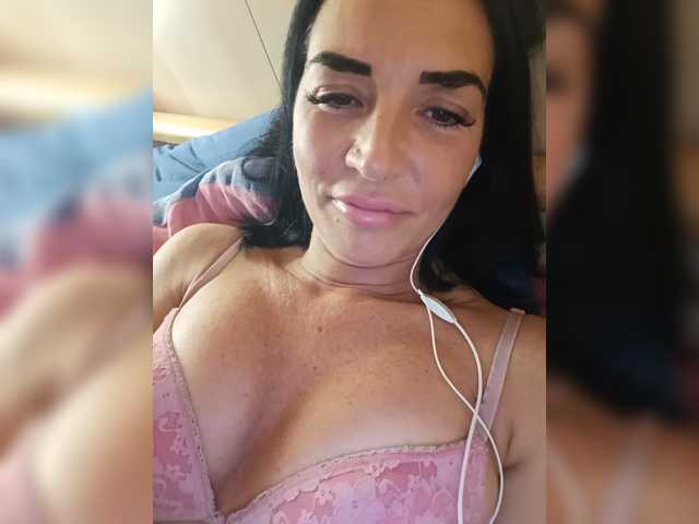 Siciliana-1 live cam on BongaCams