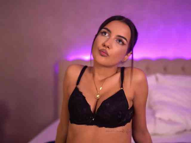 AzaleeaVoss