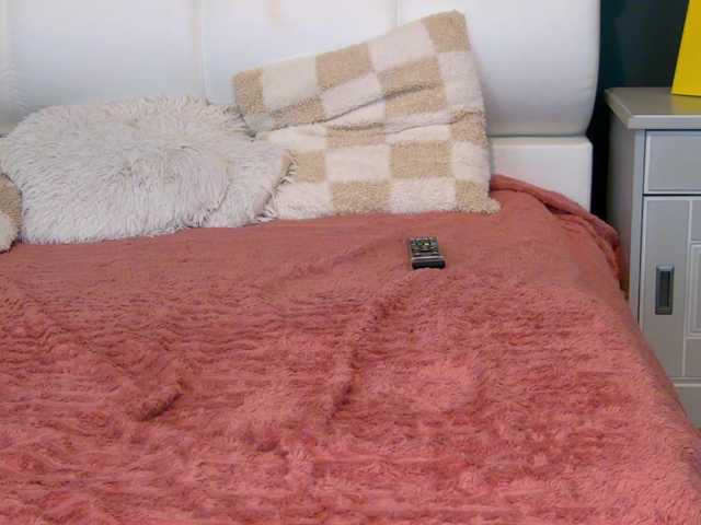 Amour-Jolie live cam preview