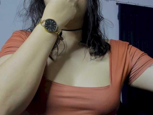 Sofialacolombiana live cam on BongaCams