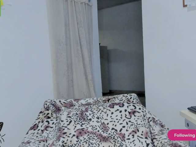 Sofialacolombiana live cam preview