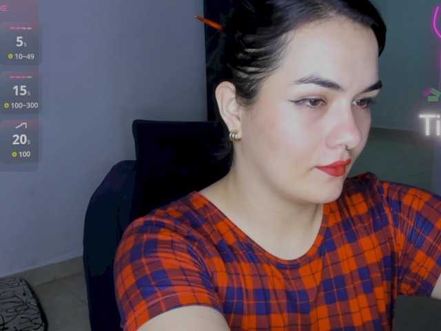 Sofialacolombiana preview