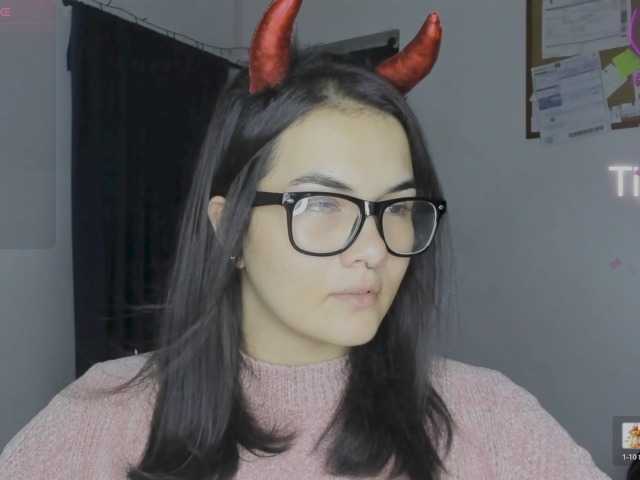 Sofialacolombiana live cam on BongaCams