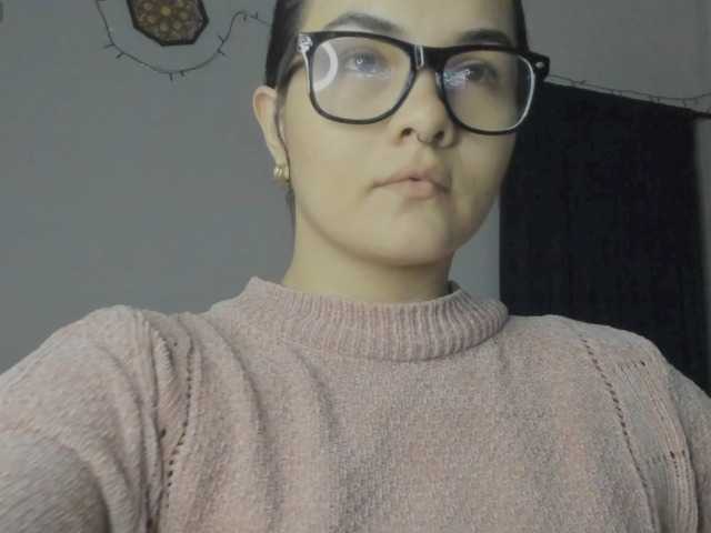 Sofialacolombiana — live female cam