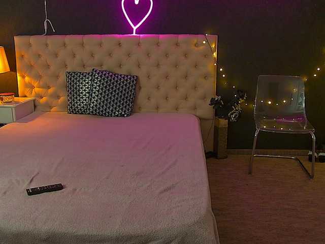 AnaisFoxxy