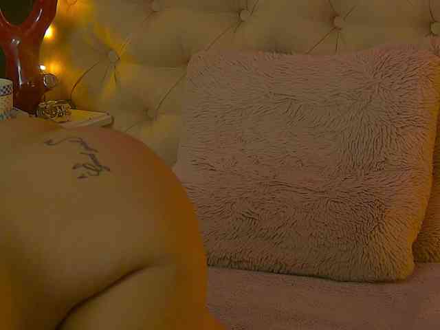 AnaisFoxxy