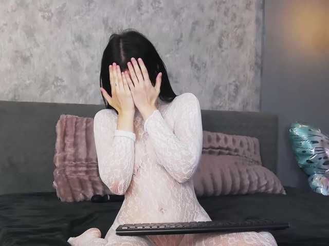 EllyWestt live cam on BongaCams