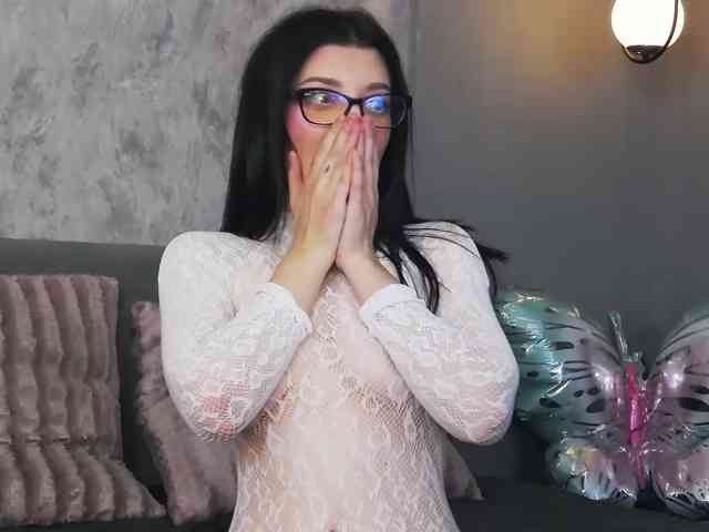 EllyWestt - Girl 
