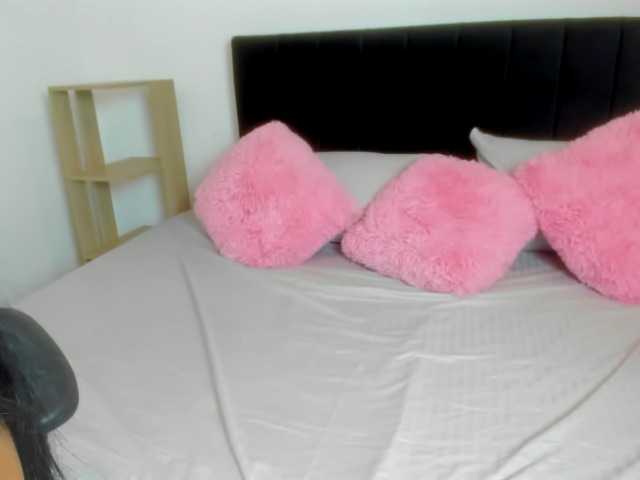 nana01 live cam on BongaCams