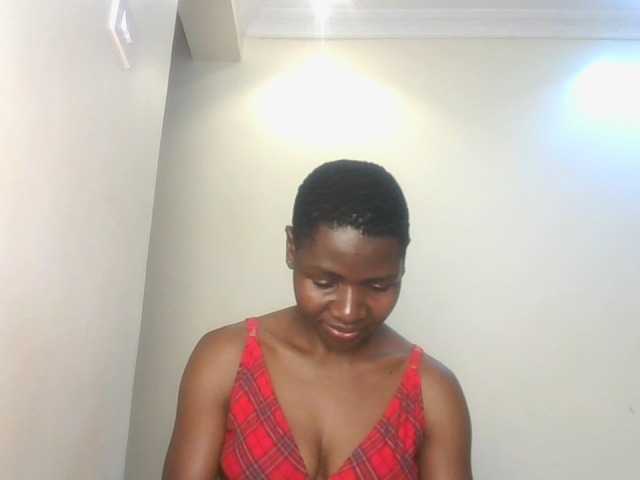 Ladysamantha live cam on BongaCams