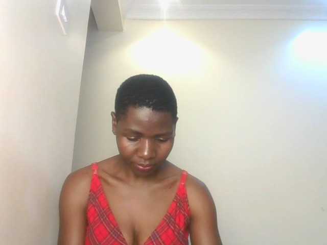 Ladysamantha live cam on BongaCams