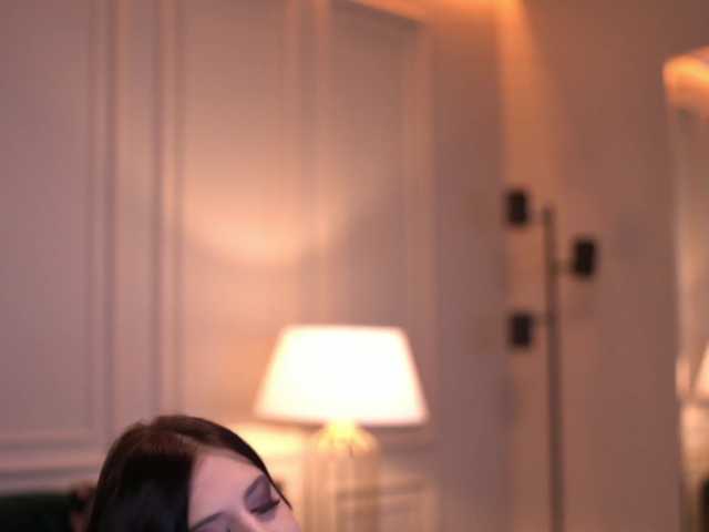 IvyVeil live cam on BongaCams