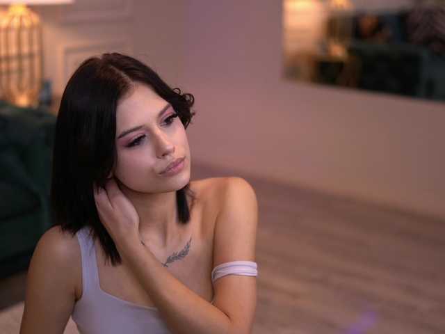 IvyVeil live cam on BongaCams