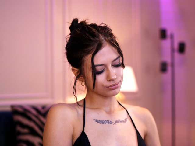 IvyVeil live cam on BongaCams