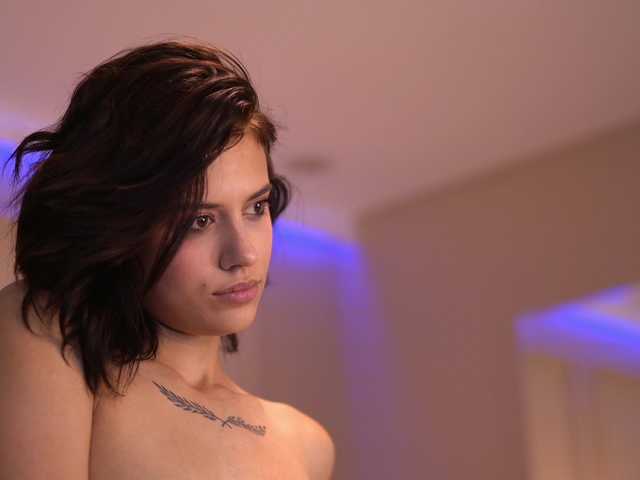 IvyVeil live cam on BongaCams