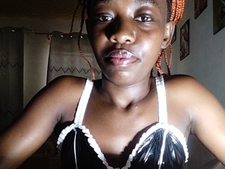 Queen-Bee-is-me