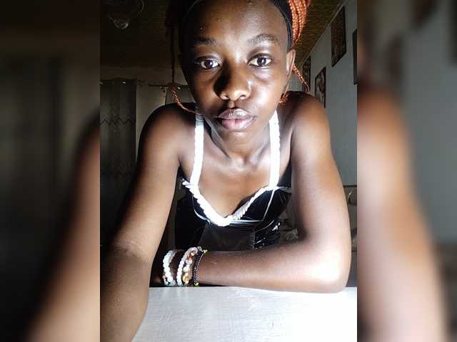 Queen-Bee-is-me