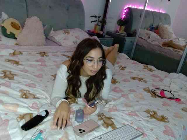 SellenaDiaz webcam