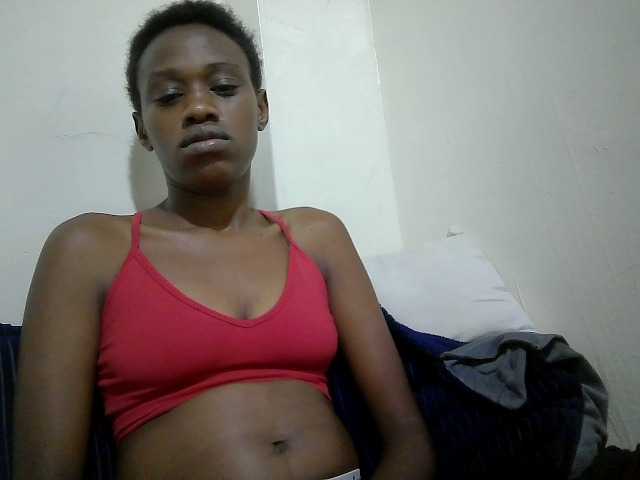 Blackberry83 live cam on BongaCams