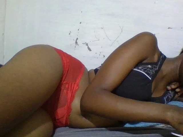 Blackberry83 live cam on BongaCams