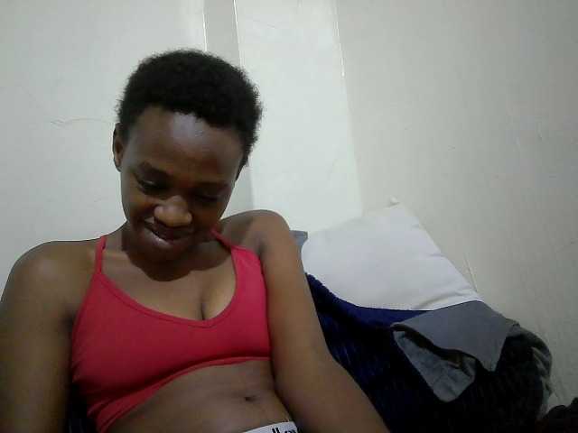 Blackberry83 live cam on BongaCams
