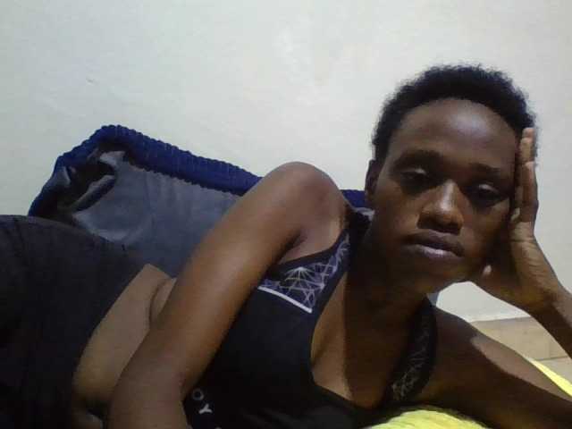 Blackberry83 live cam on BongaCams