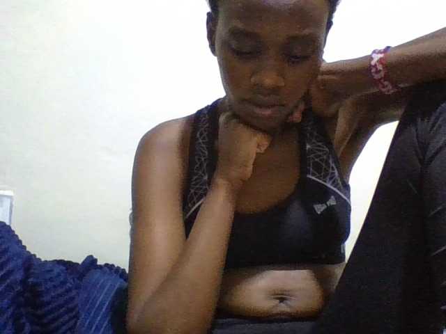 Blackberry83 live cam on BongaCams