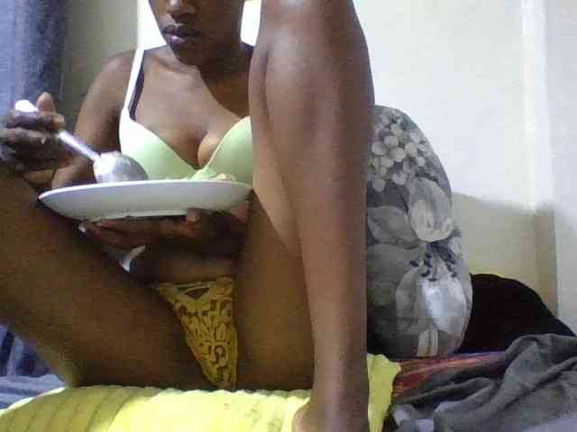 Blackberry83 webcam