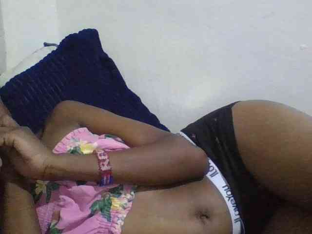 Blackberry83 webcam