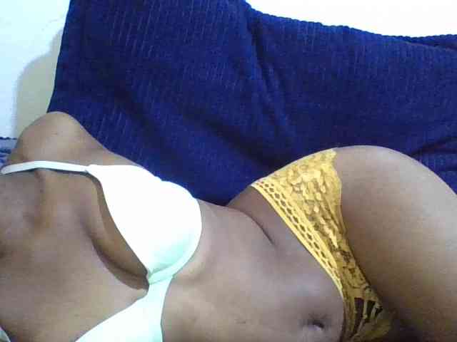Blackberry83 webcam