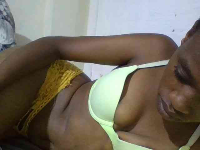 Blackberry83 webcam
