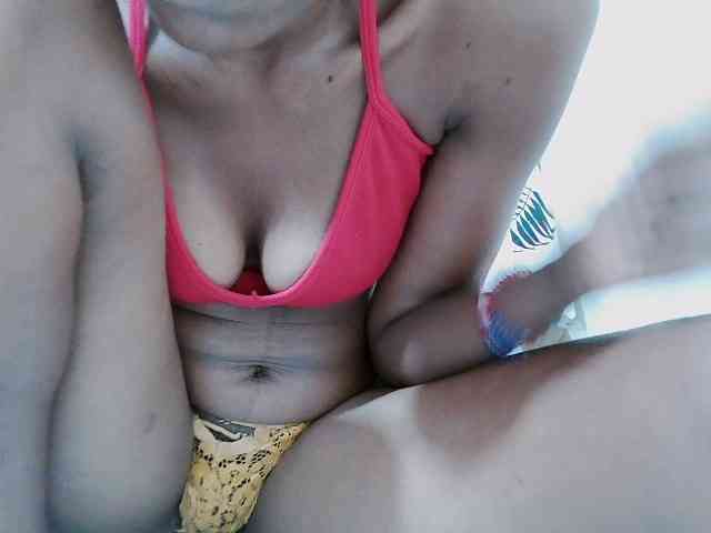 Blackberry83 webcam