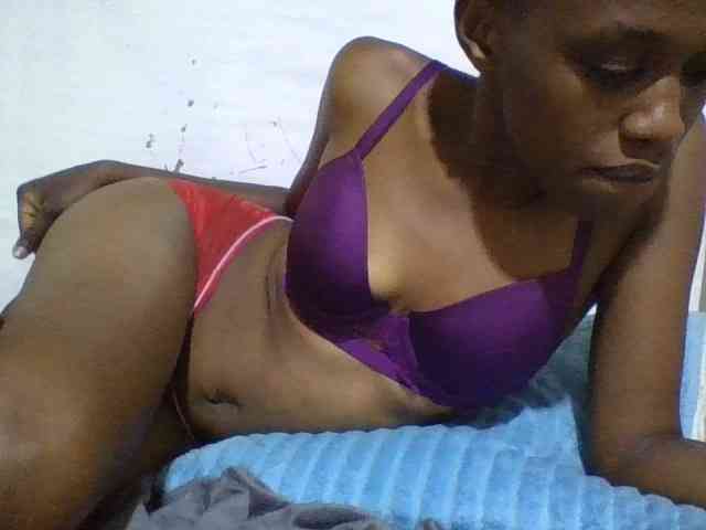 Blackberry83 webcam