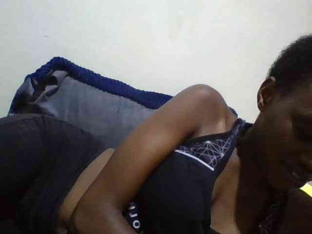 Blackberry83 webcam