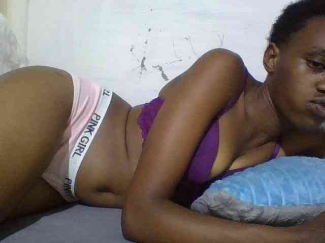 Blackberry83 webcam