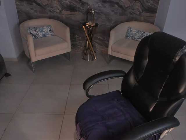 RachelCross live cam on BongaCams