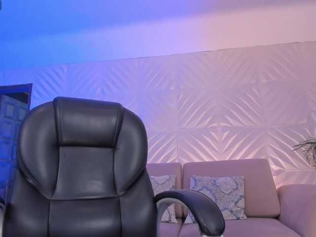 RachelCross live cam on BongaCams