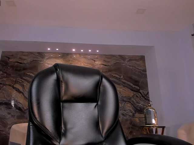 CamileDelacroix live cam on BongaCams