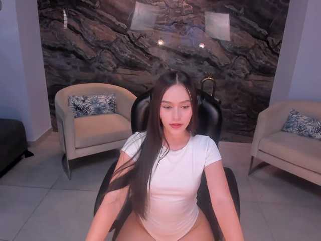 CamileDelacroix live cam on BongaCams