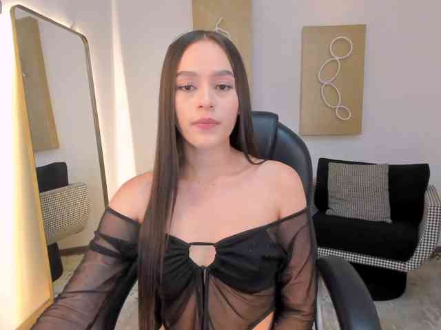 Modelo: CamileDelacroix
